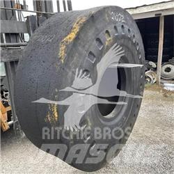 Toyo 26.5X25 Rehvid, rattad ja veljed