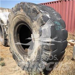 Toyo 33.25x35 Rehvid, rattad ja veljed