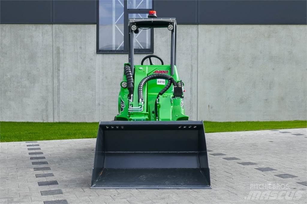 Avant M 423 Miniekskavaatorid < 7 t