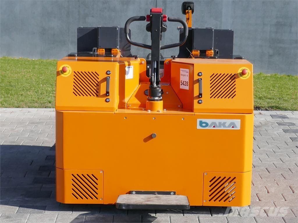 Baka EGU-200 SO Järelkäidavad virnastajad