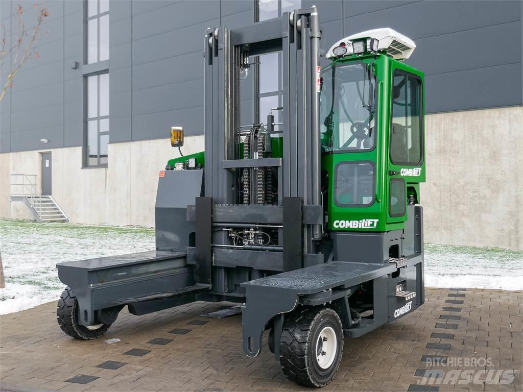 Combilift C 6000 Neljasuuna lükandmastiga tõstukid