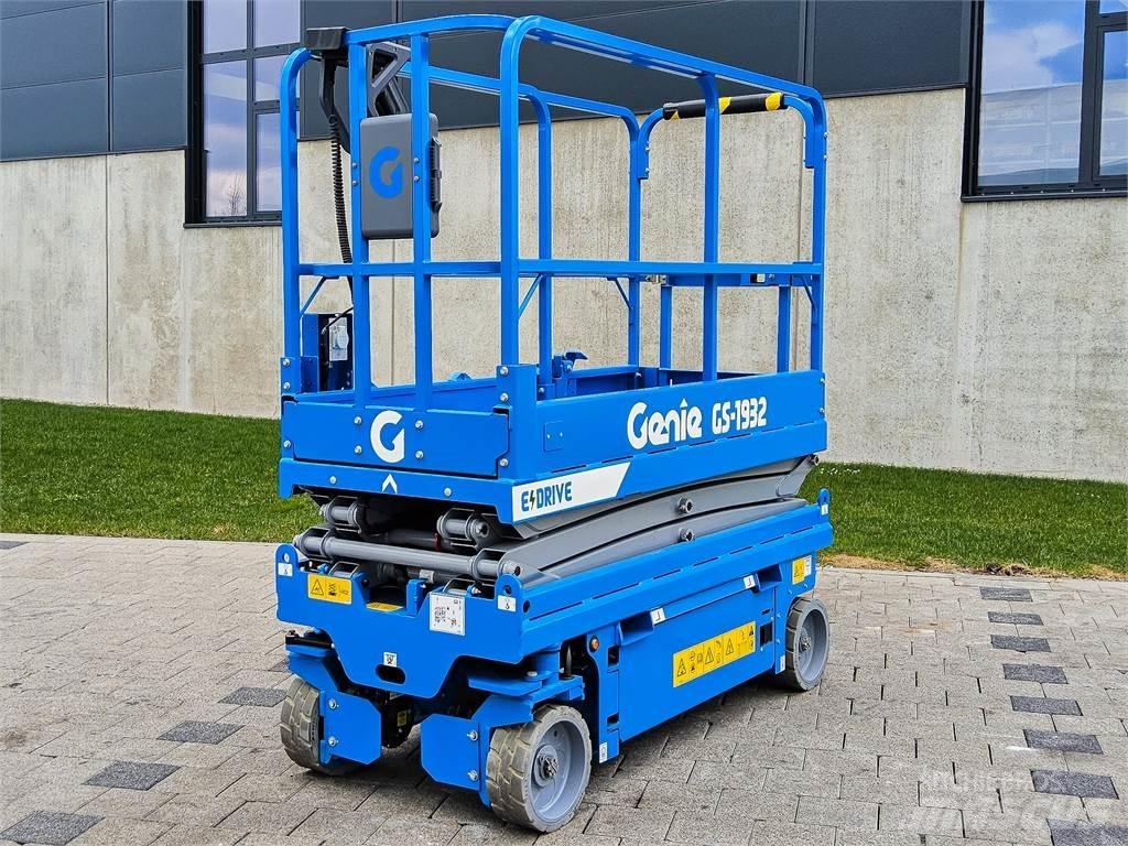Genie GS 1932 Käärtõstukid