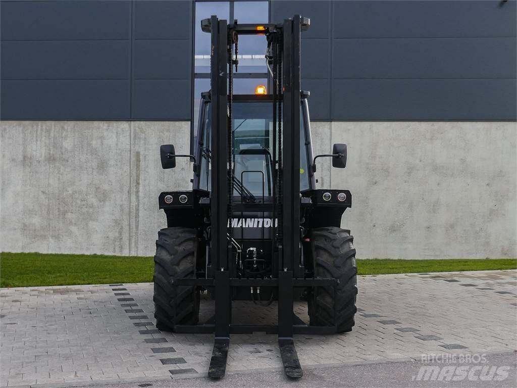 Manitou M 30-4 Maastikutõstukid