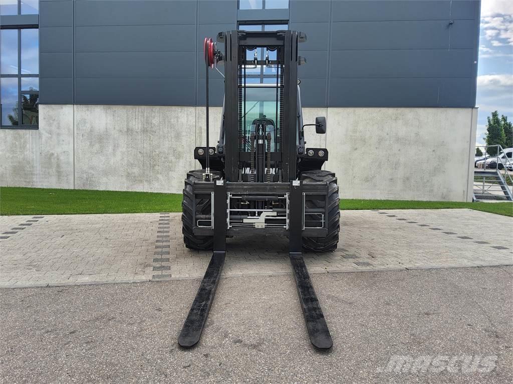 Manitou M 50-4 Maastikutõstukid