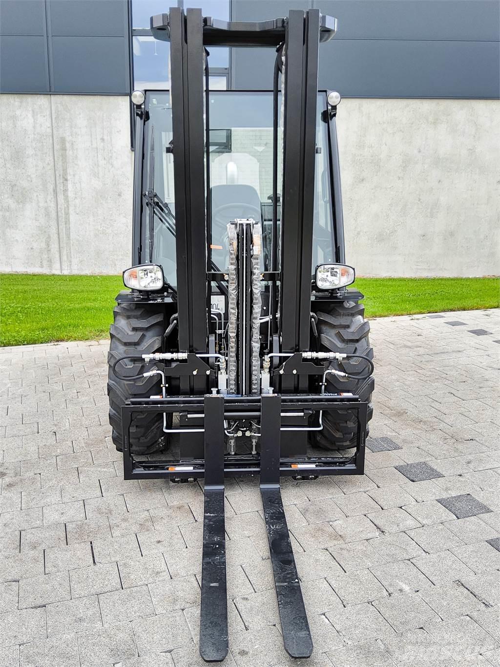 Manitou MC 25-4 Maastikutõstukid