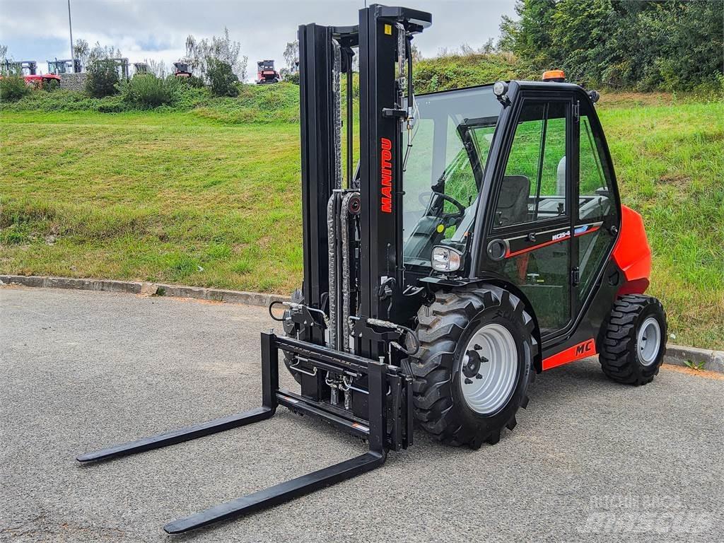 Manitou MC 25-4 Maastikutõstukid