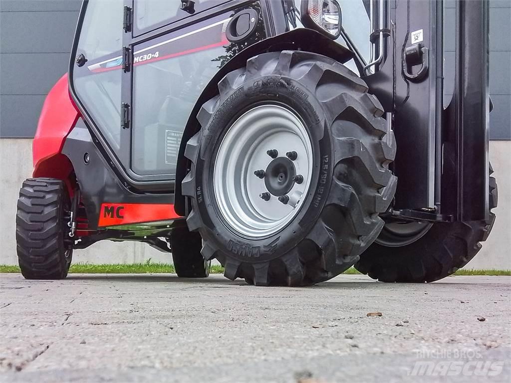 Manitou MC 30-4 Maastikutõstukid