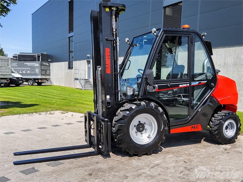 Manitou MC 30-4 Maastikutõstukid