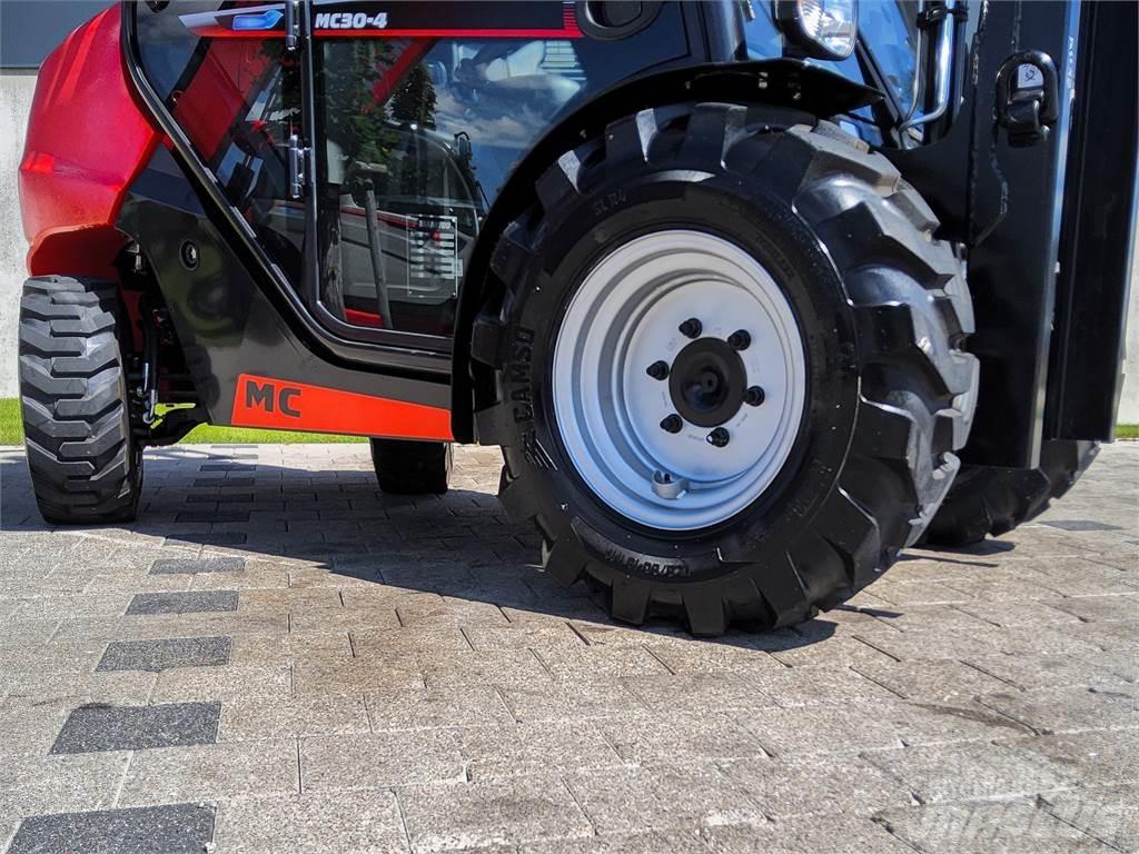 Manitou MC 30-4 Maastikutõstukid