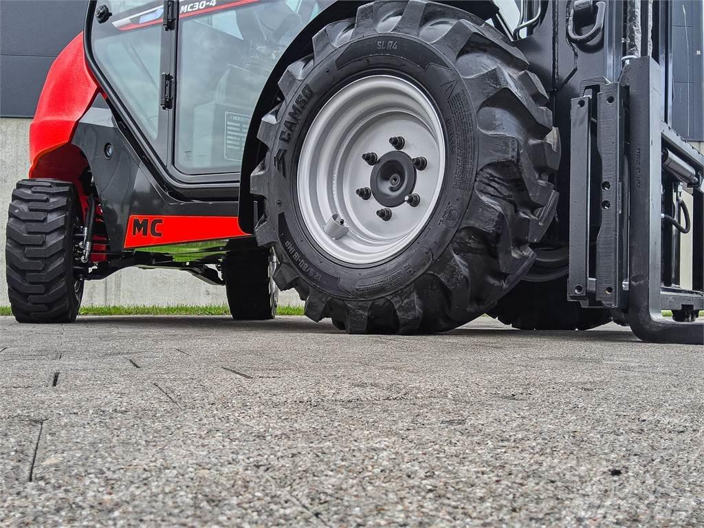 Manitou MC 30-4 Maastikutõstukid