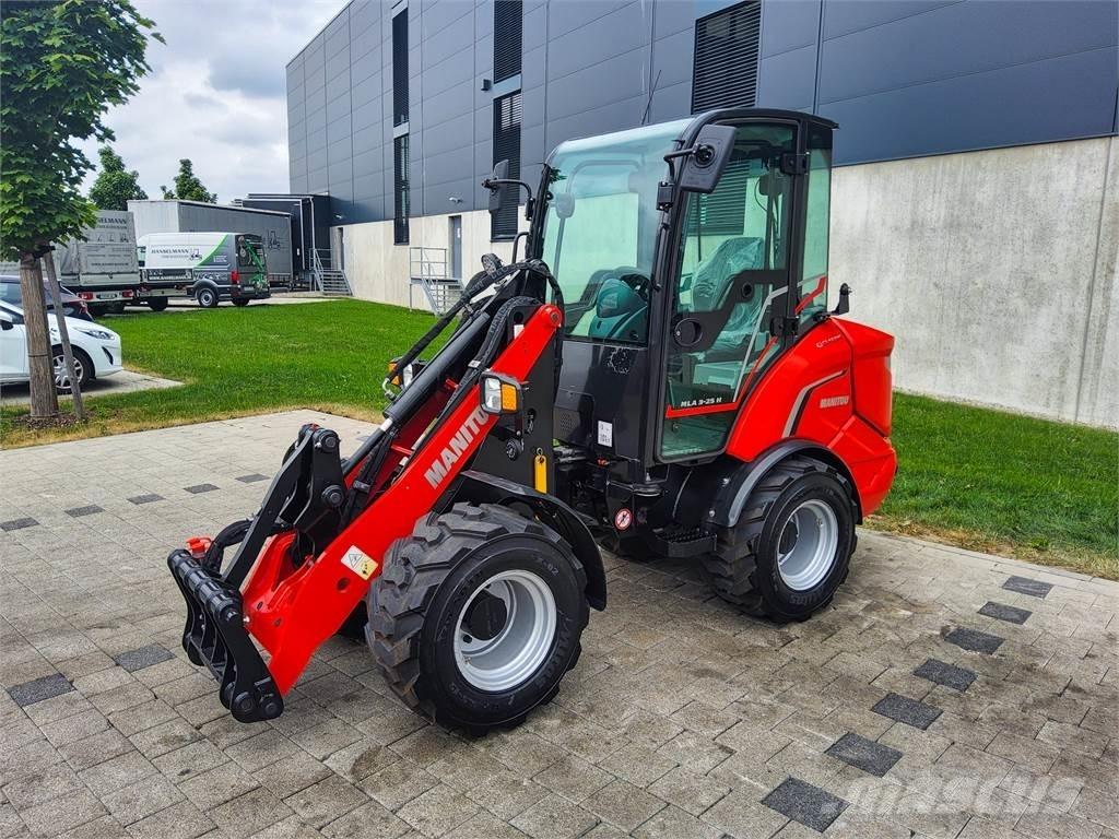 Manitou MLA 3-25H Miniekskavaatorid < 7 t