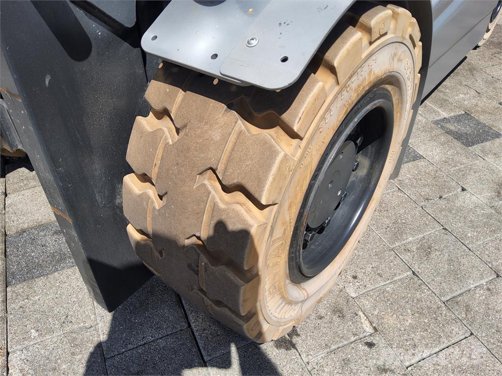 Still RX 60-50 Elektritõstukid