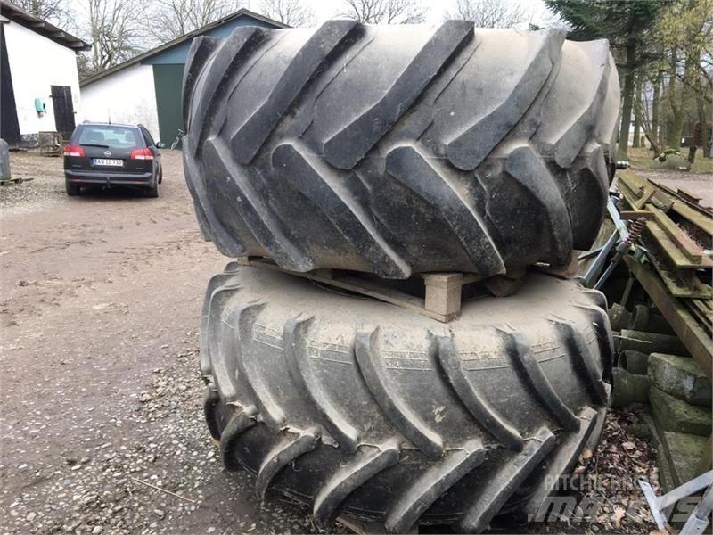  - - -  30.5  x  32 Rehvid, rattad ja veljed
