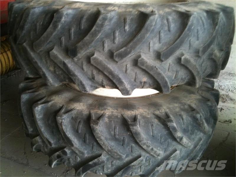  Dual 18.4X38 Rehvid, rattad ja veljed