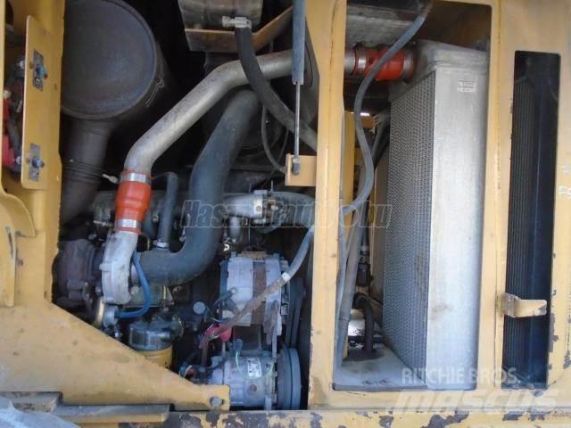CAT 930 G Rataslaadurid