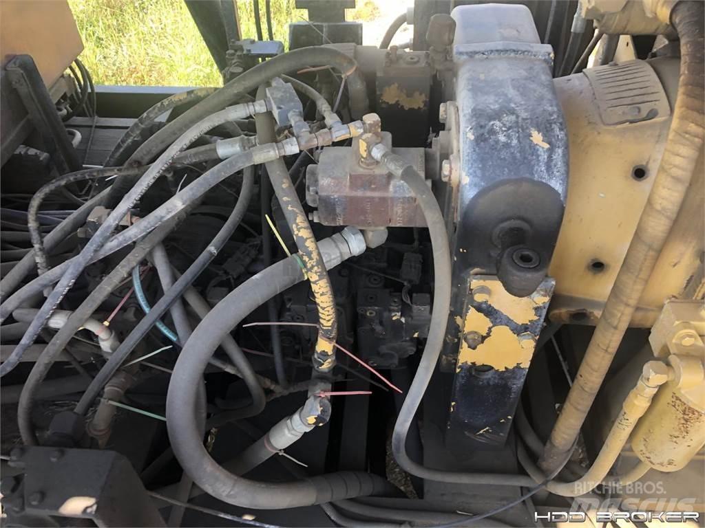 American Augers DD-330 Horisontaalsed puurmasinad