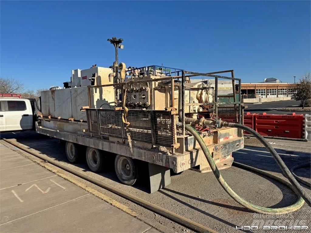 American Augers DD-330 Horisontaalsed puurmasinad