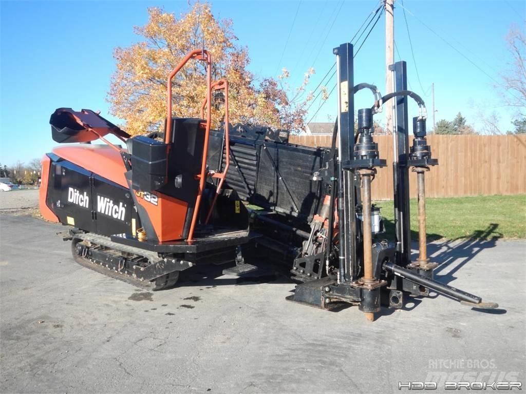 Ditch Witch JT32 Horisontaalsed puurmasinad