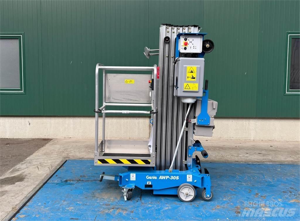 Genie AWP-30S AC Muud tõstukid ja platvormid
