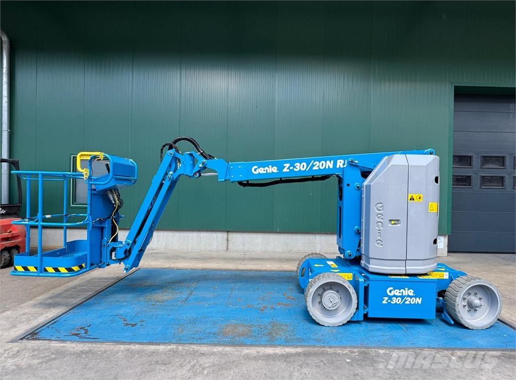 Genie Z-30/20N RJ Iseliikuvad poomtõstukid