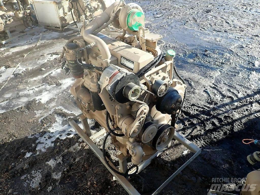 John Deere 4045TF275 Mootorid