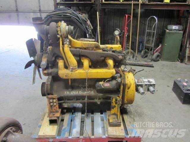 John Deere 6404T Mootorid