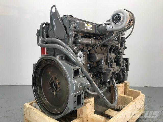 Komatsu M11-C Mootorid