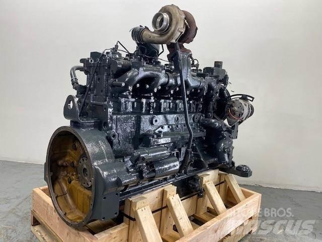 Komatsu S6D125-1 Mootorid