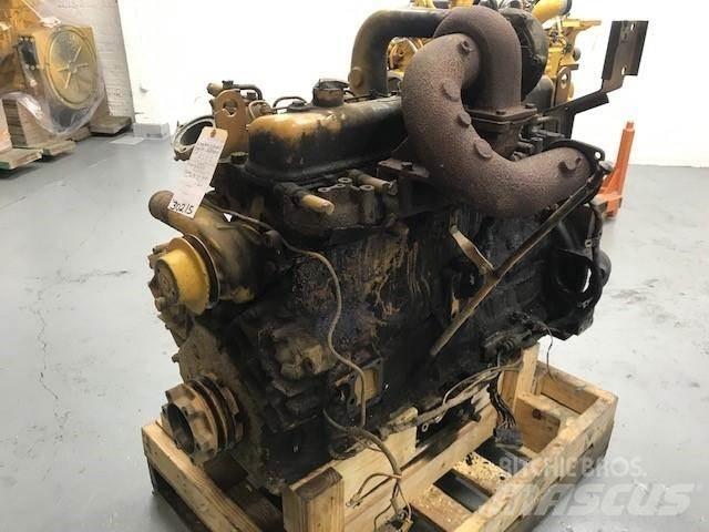 Komatsu SA6D105-1 Mootorid