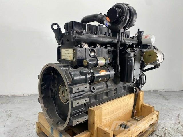 Komatsu SA6D114 Mootorid