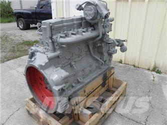 Komatsu SAA6D107E Mootorid