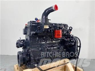 Komatsu SAA6D107E-1 Mootorid