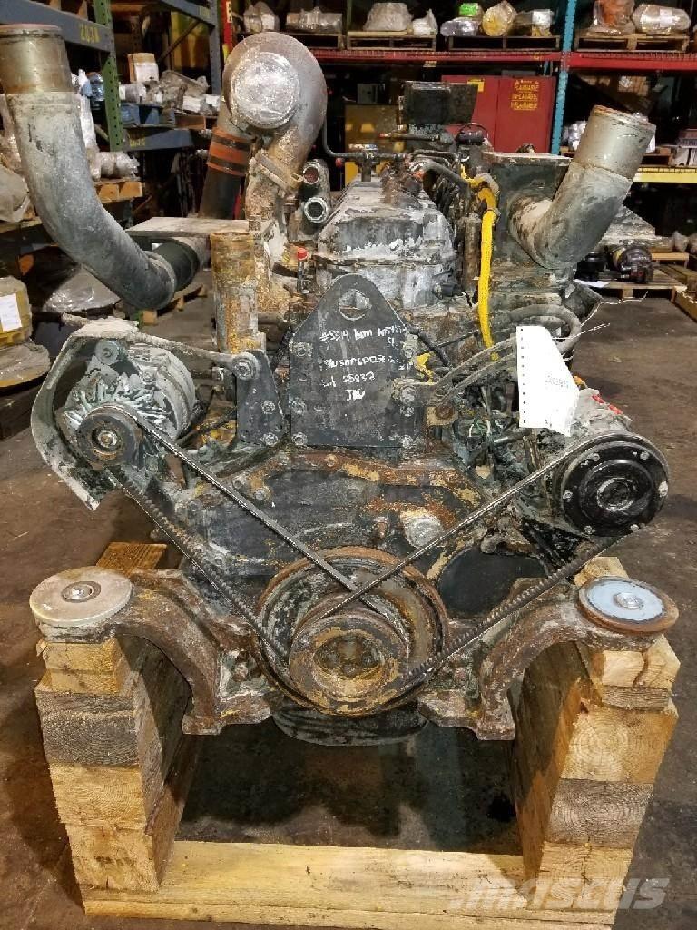 Komatsu SAA6D125E-3 Mootorid