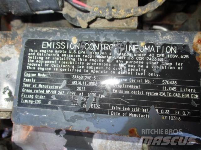Komatsu SAA6D125E-5 Mootorid