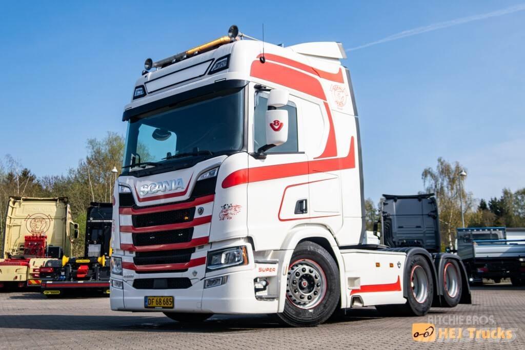 Scania R660 A6x2NB Sadulveokid