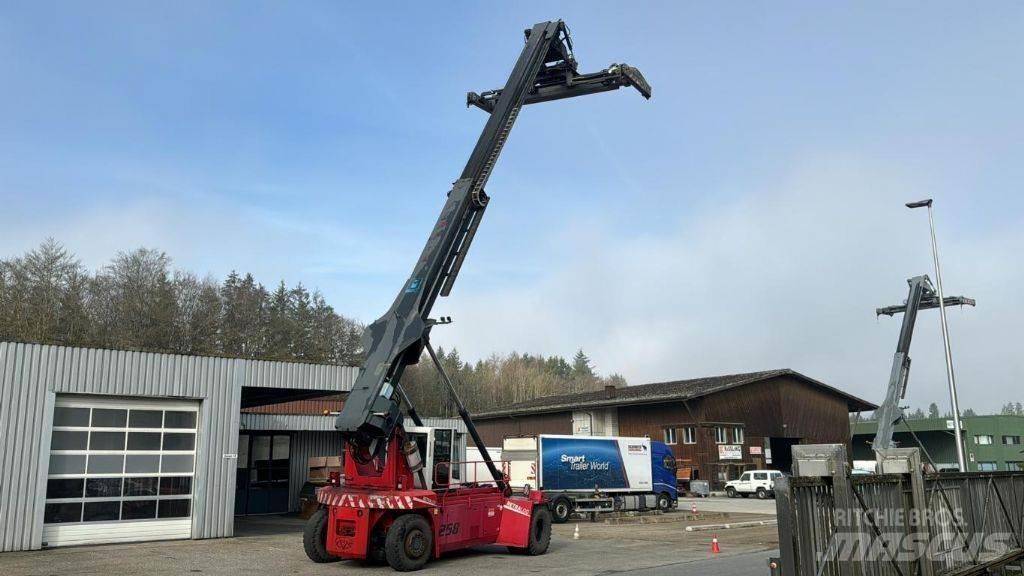 CVS Ferrari F258.6 Konteineritõstukid