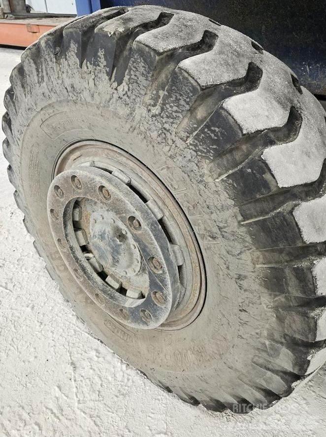 Kalmar DCD28-1200LB Diiseltõstukid