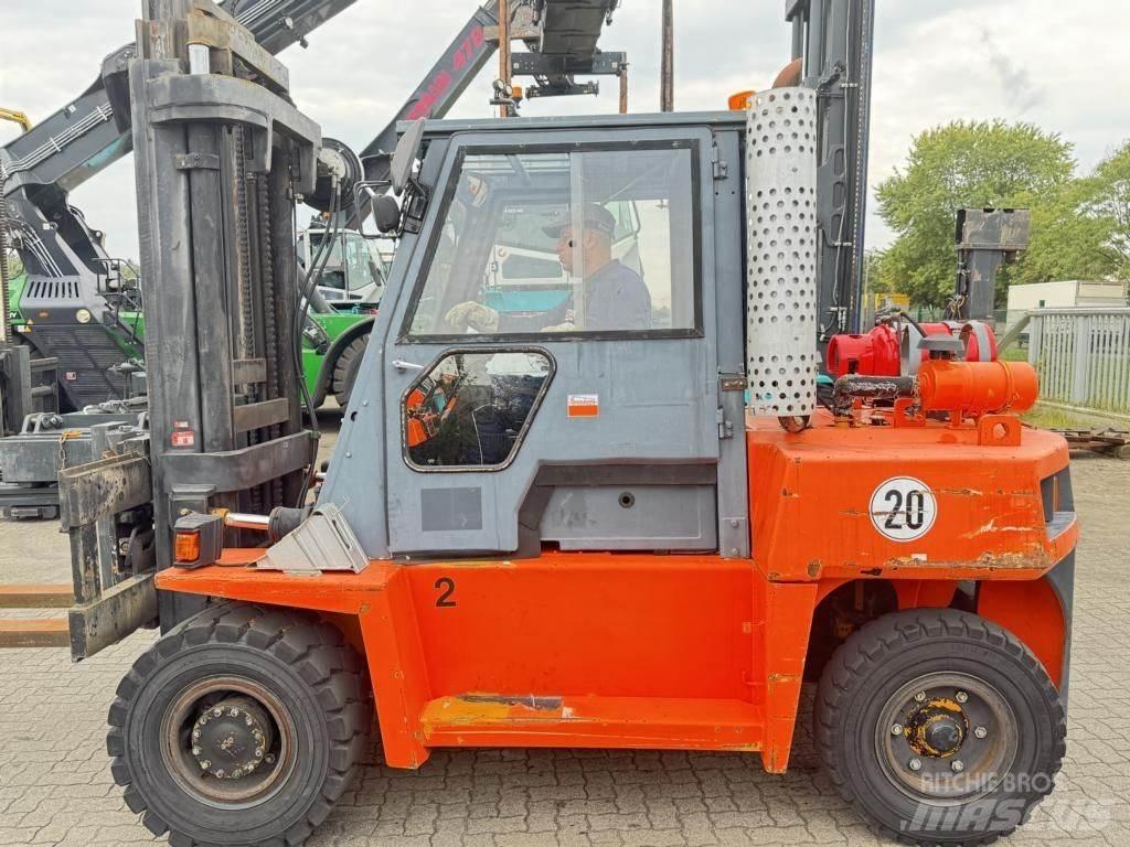 Komatsu FG60-5 Gaasitõstukid