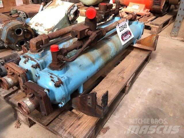 Bowman GL400 Oliekøler Muu
