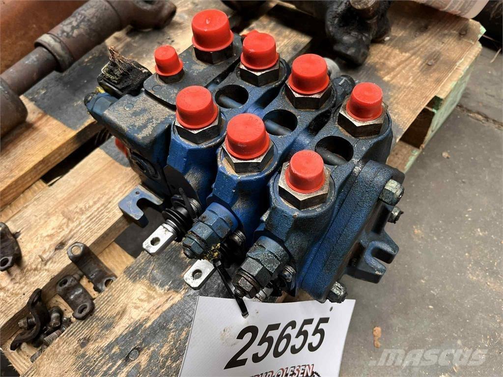 CASE 695SR hovedventil Hüdraulika