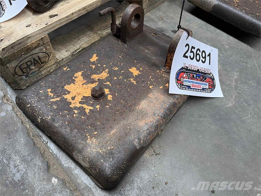 CASE 695SR støttefod Muud osad