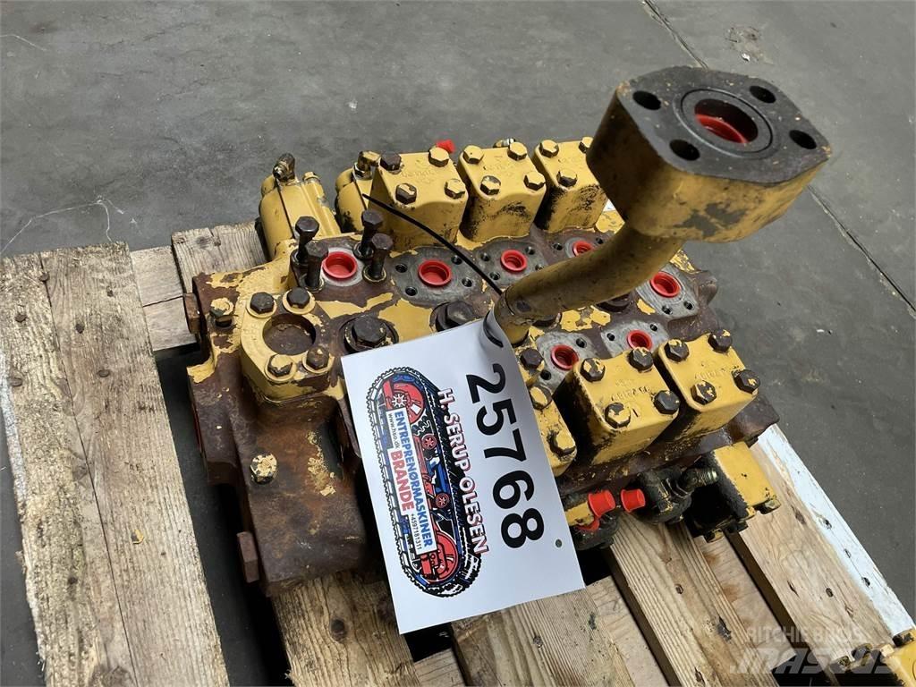 CAT 215LC hovedventilblok Hüdraulika
