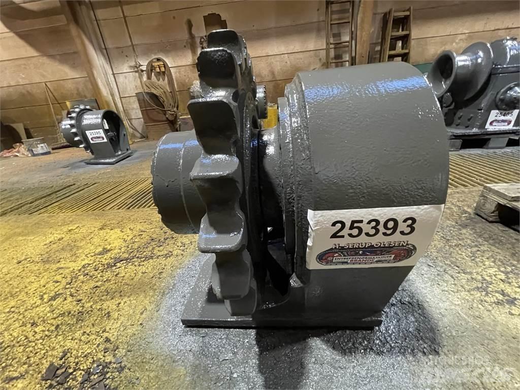 CAT 318BL Køregear Ülekandemehhanism