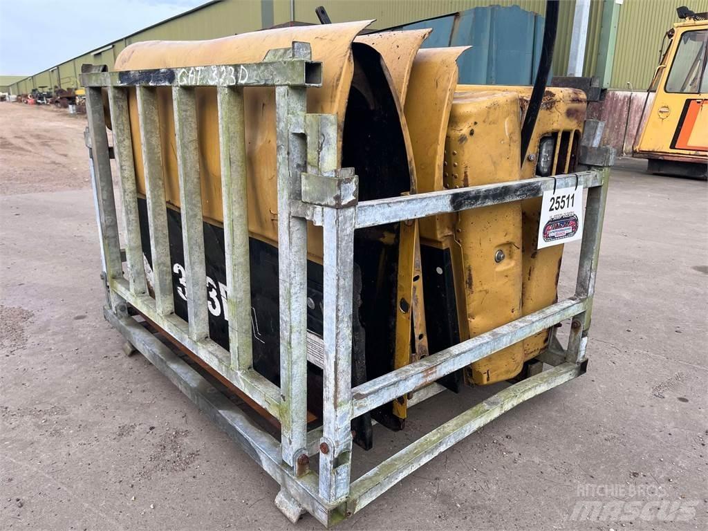 CAT 323D Skærme Muud osad