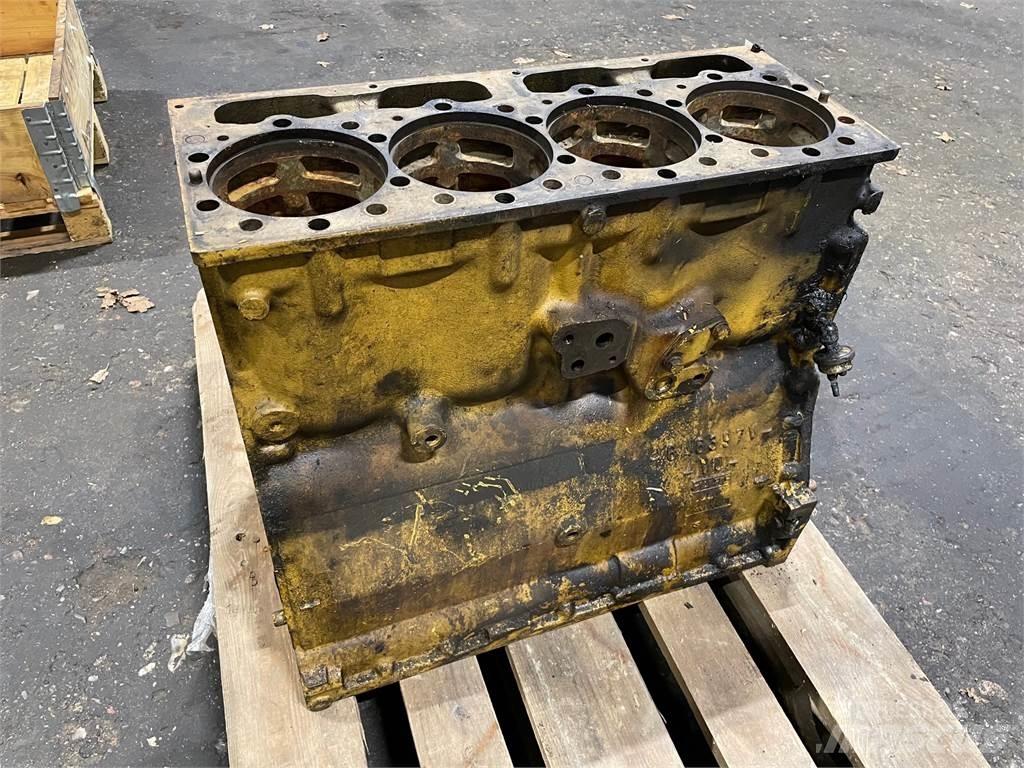 CAT 3304 motorblok Mootorid