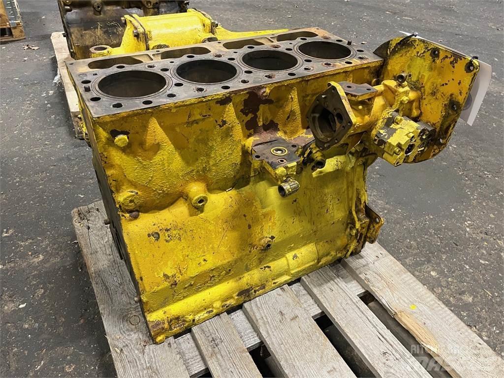 CAT 3304 motorblok Mootorid
