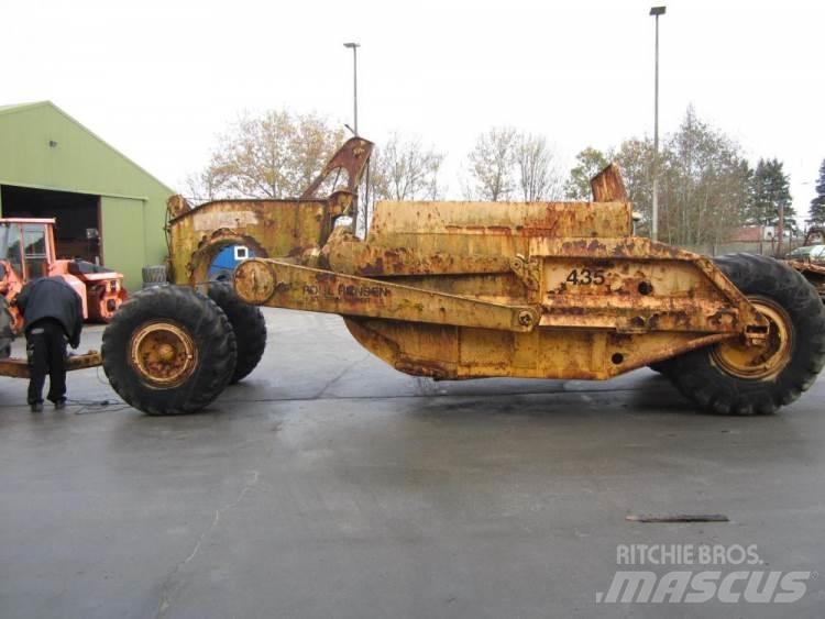CAT 435 scraper Muu