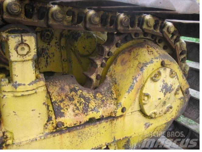 CAT D5LGP dozer, til ophug Buldooserid