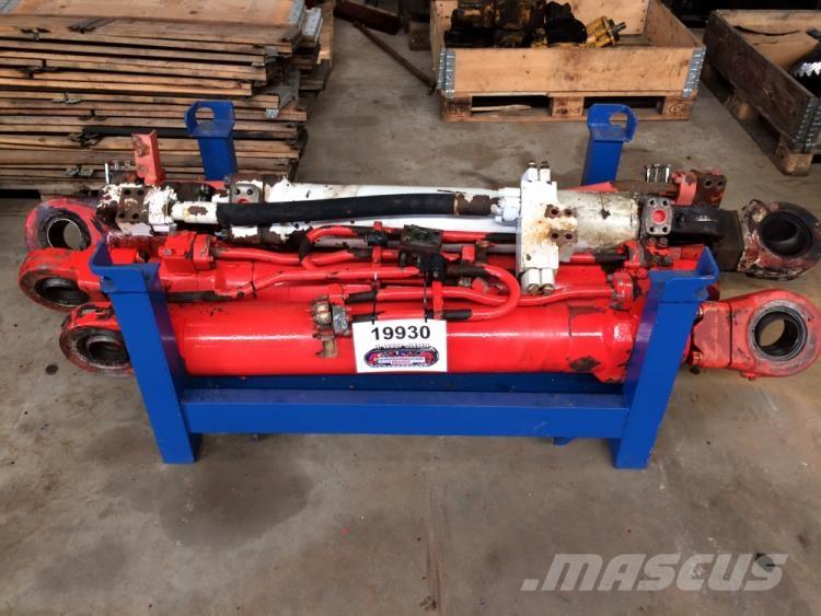  Cylindere ex. O&K RH9 Hüdraulika