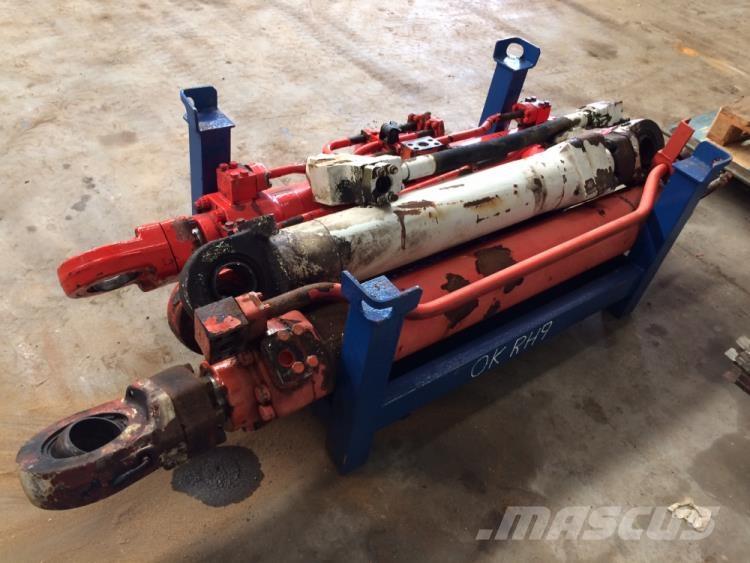  Cylindere ex. O&K RH9 Hüdraulika